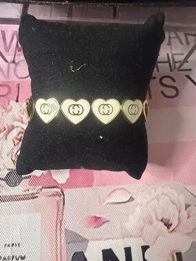 18k gold plated stainless steel White Enamel Heart Link Bracelet with Gold Tone